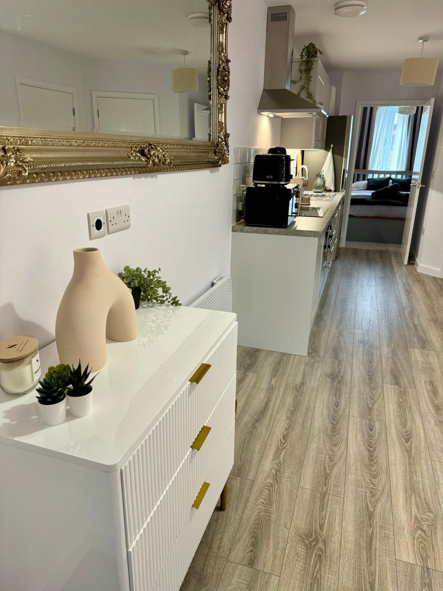 شقة Brand New Flat 5 With Free Parking And Fast Wifi يورك المظهر الخارجي الصورة